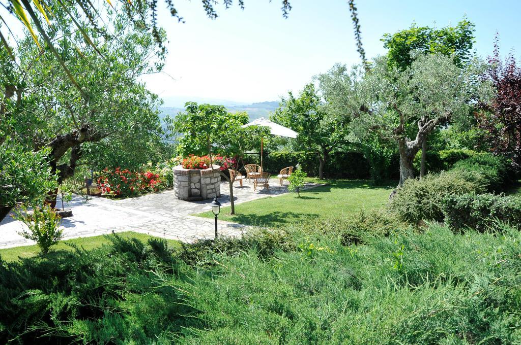 Hurz - Giardino Sannita Pietrelcina Exteriör bild